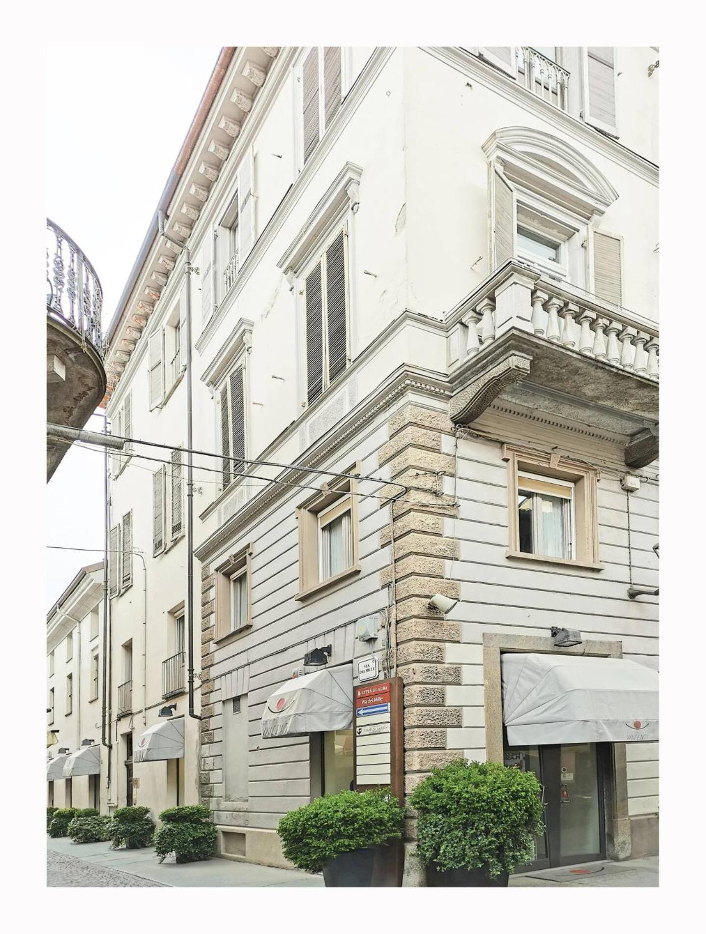 Due Dei Mille. Incantevole Casa In Centro Ad Alba Extérieur photo